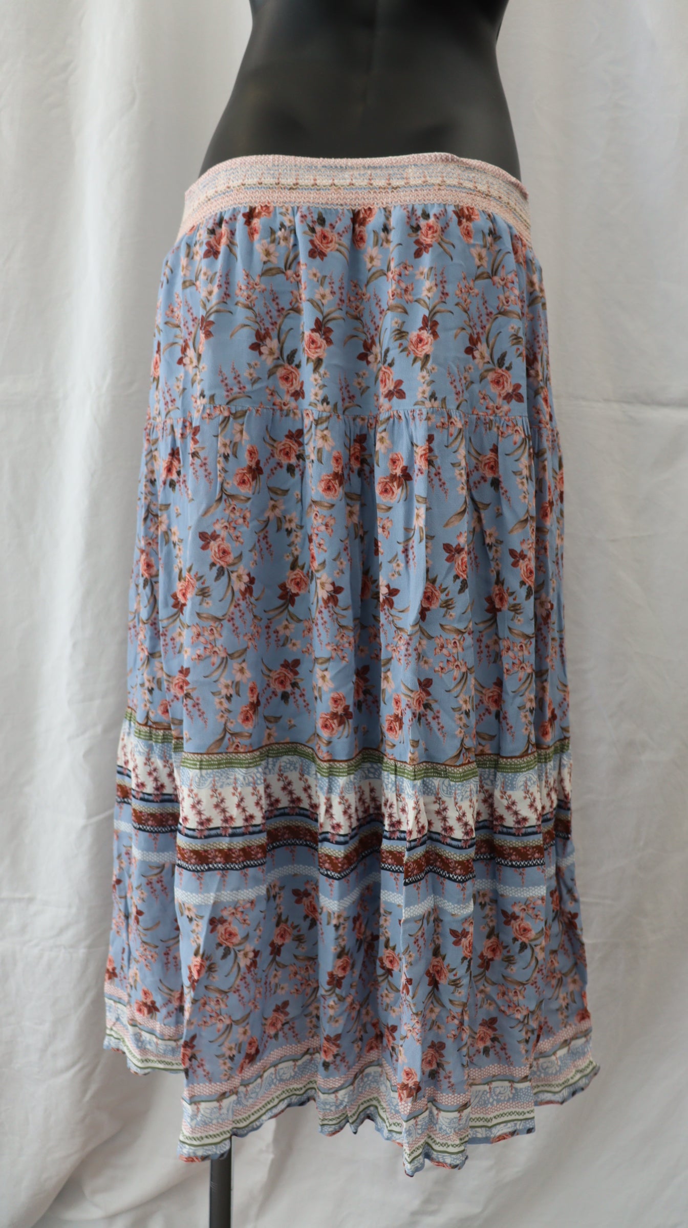 LOOBIES STORY Midi Skirt 14