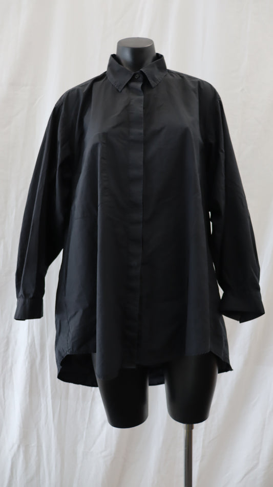 POL Button Up 8