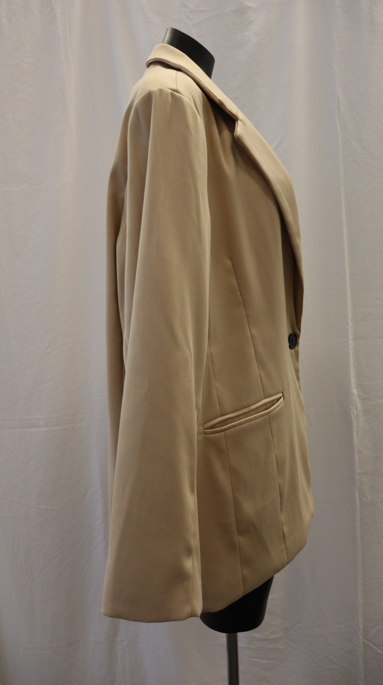 remain Blazer 16
