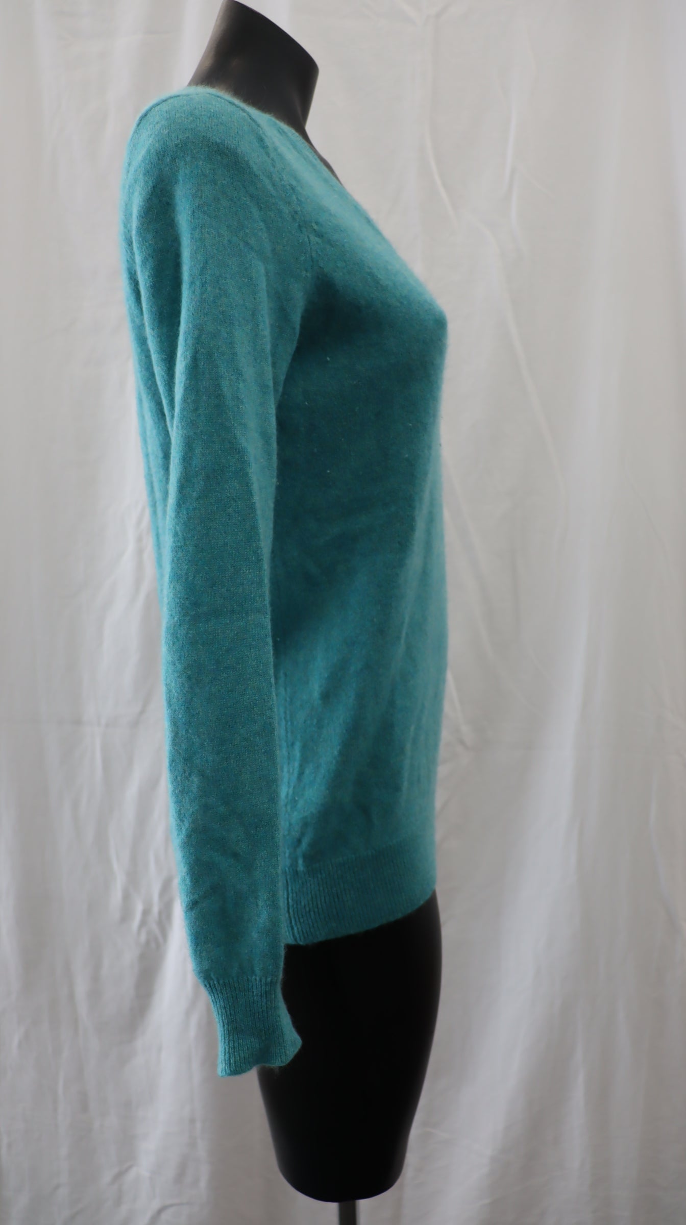 By Bloomingdales Knit M
