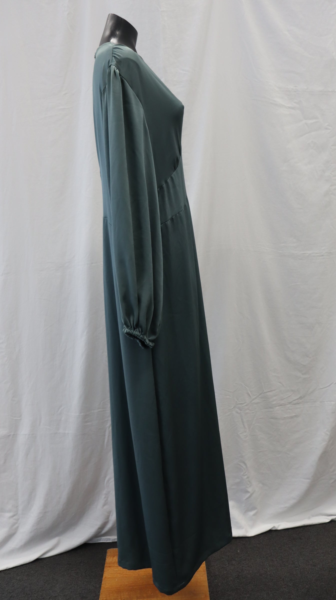 *NO TAG Maxi Dress L