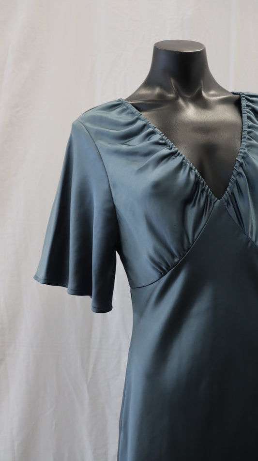 moochi Midi Dress 8