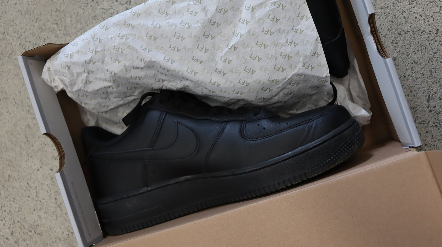 NIKE Sneaker 40.5
