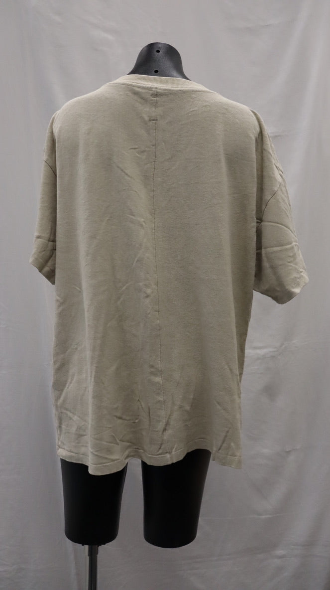 commoners Tee 12