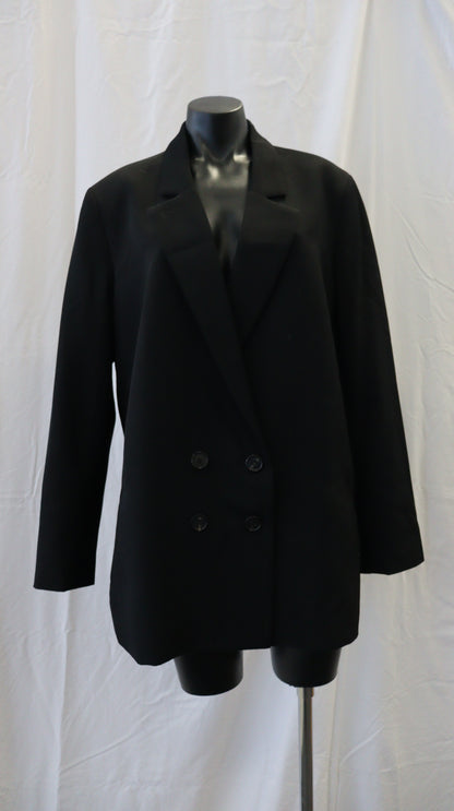 moochi Blazer 16