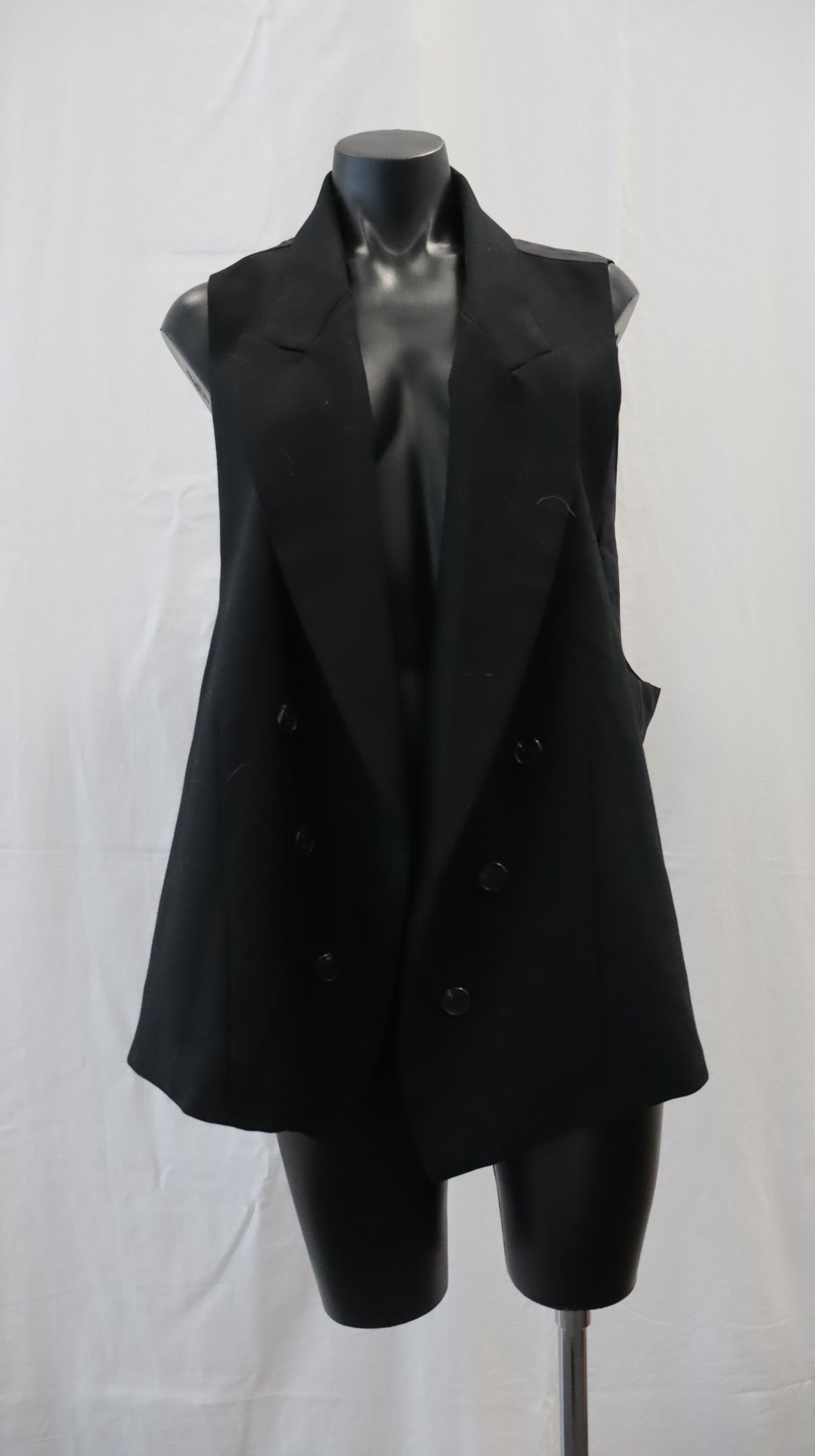 CAROLINE SILLS Vest 16