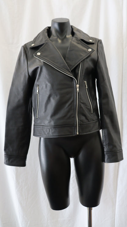 moochi Jacket 8