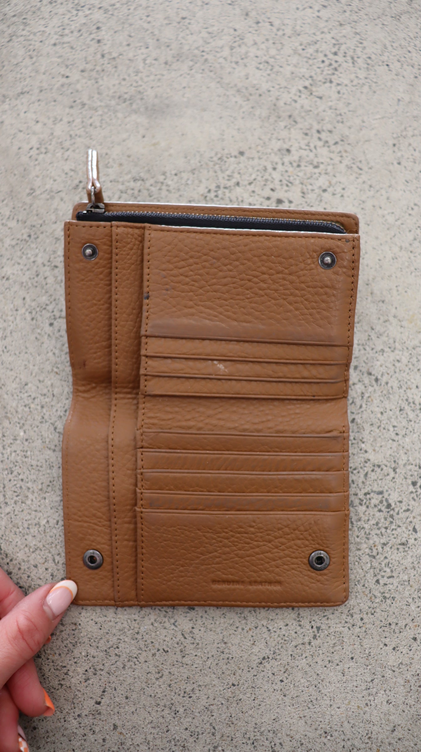 STATUS ANXIETY. Wallet N/A