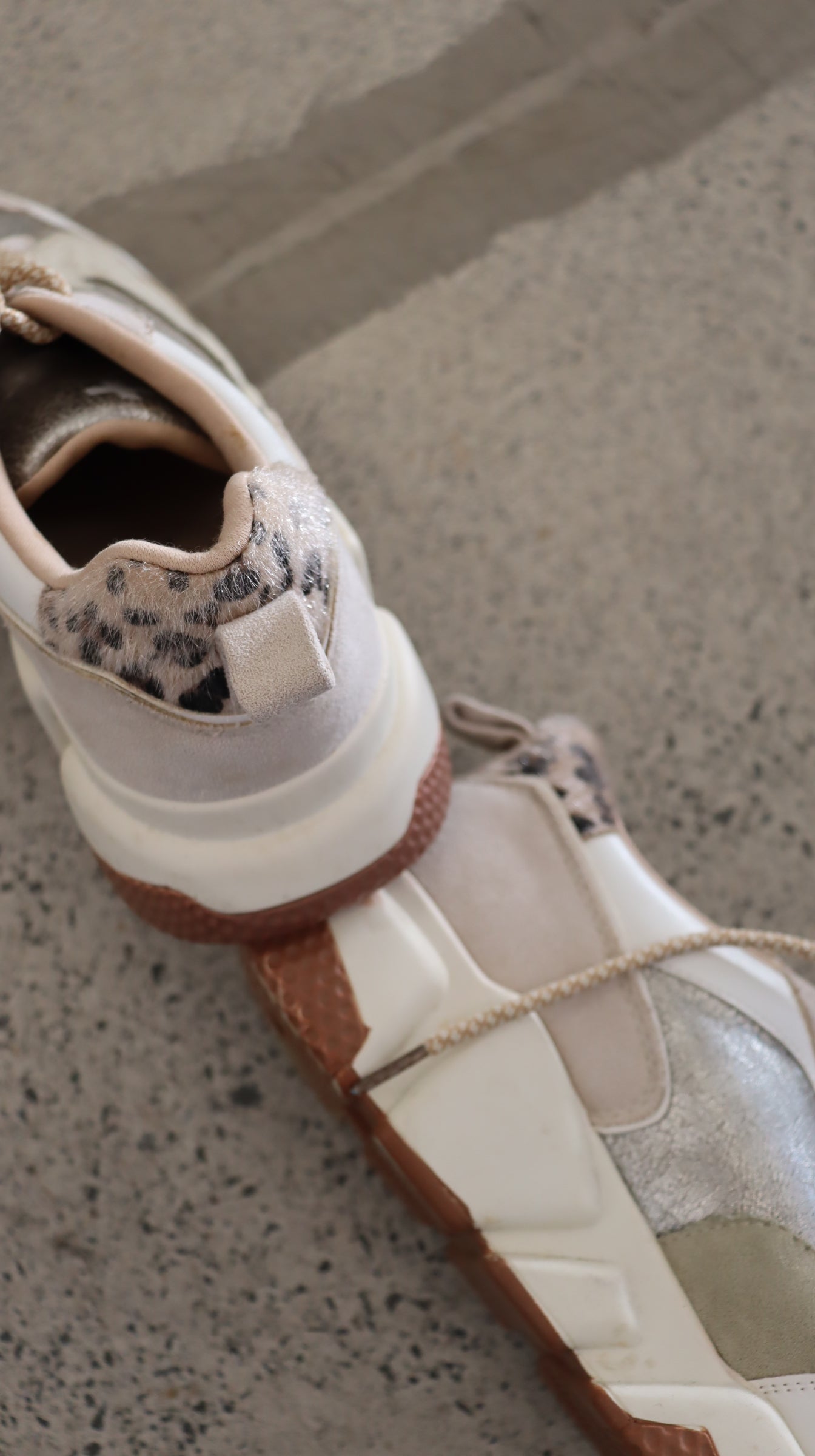 STELLA + GEMMA Sneaker 38