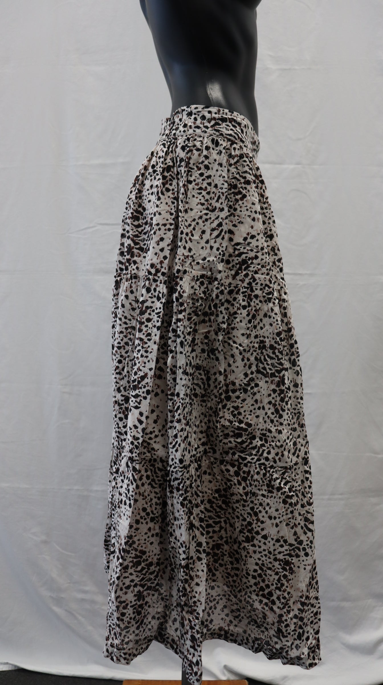 B L A K L U X E Midi Skirt 10