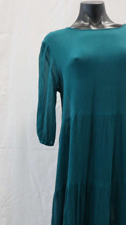CARLSON Midi Dress M