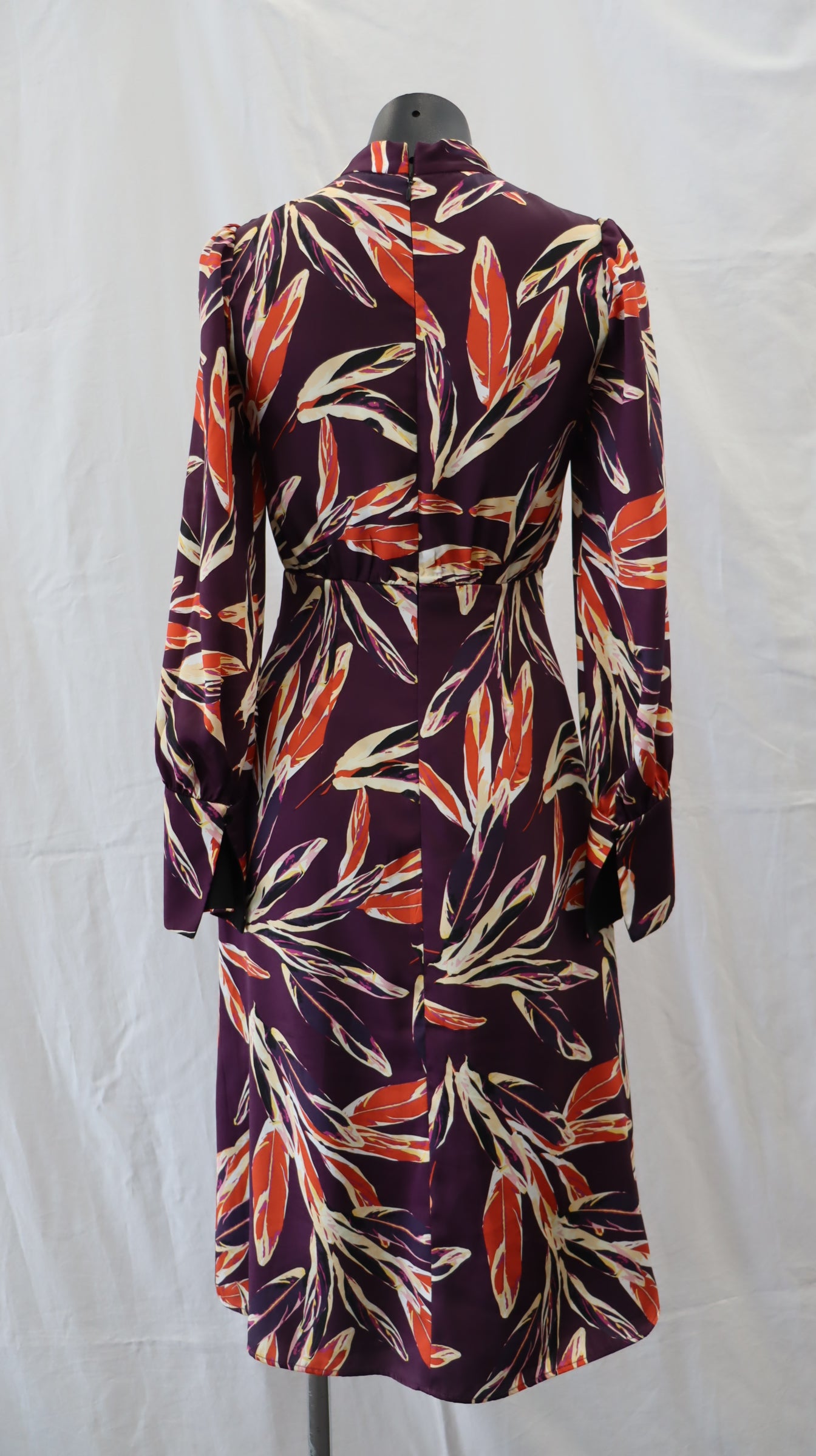 CUE Midi Dress 6
