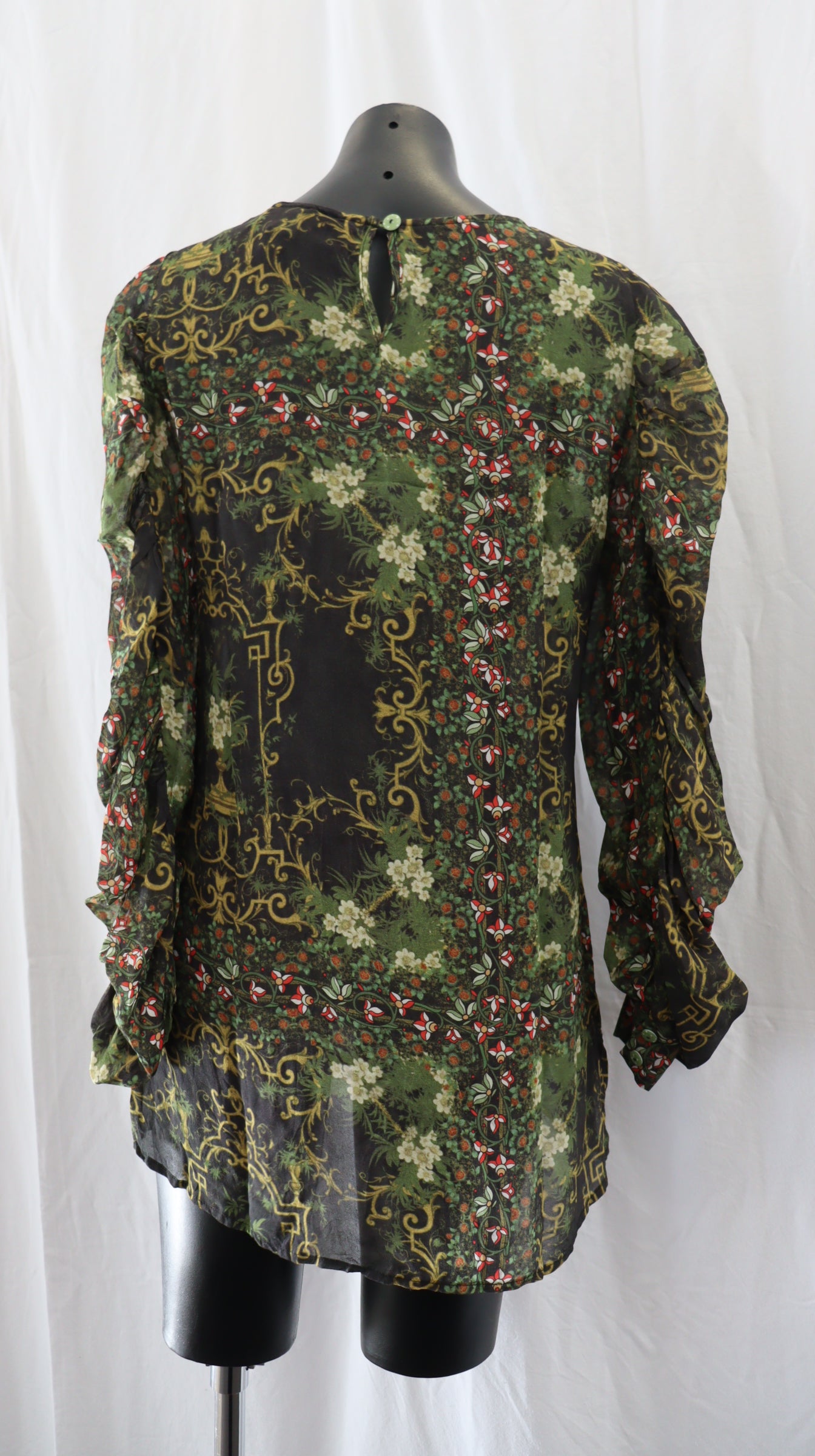 CURATE Blouse xs
