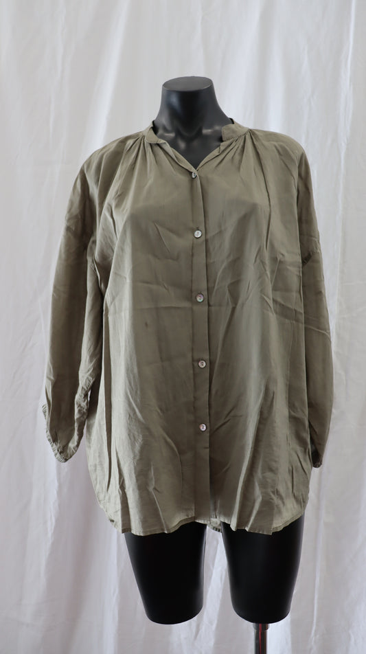 mahsa Button Up M
