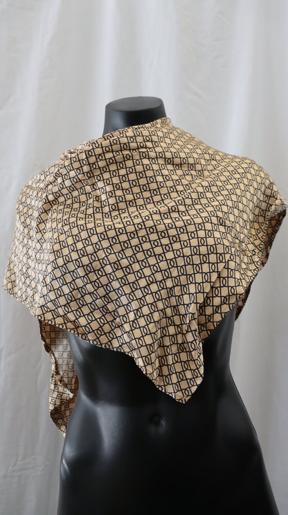 DISSH Scarf ONE SIZE