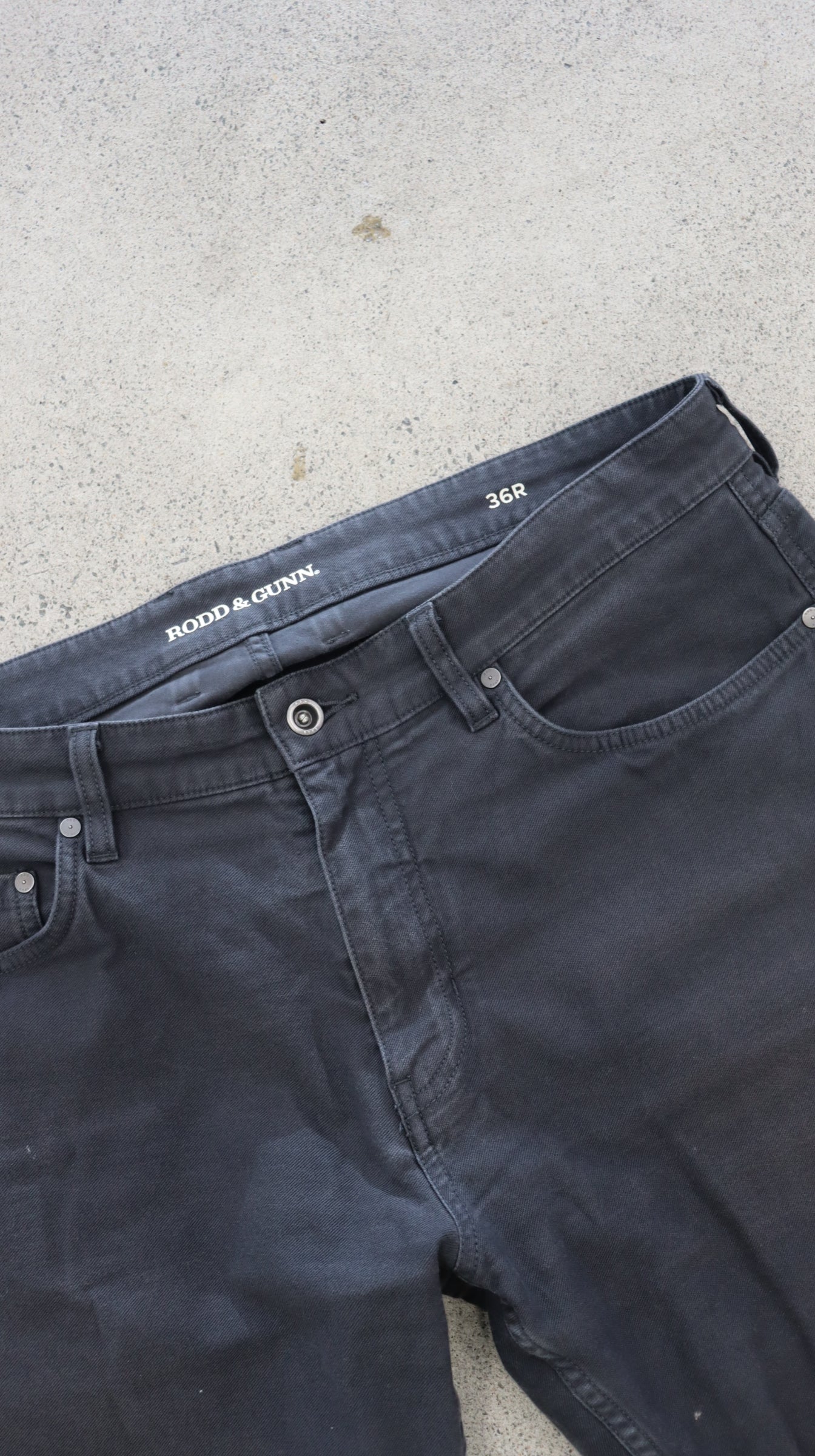 RODD & GUNN Jeans Mens 36