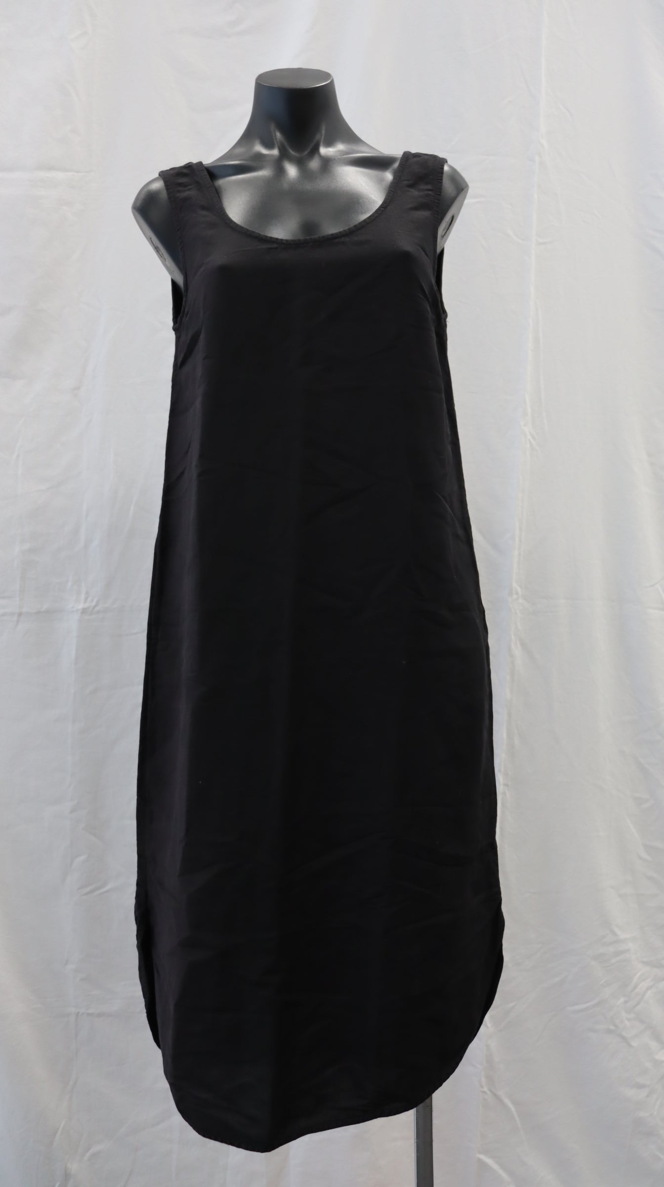 moochi Midi Dress 8