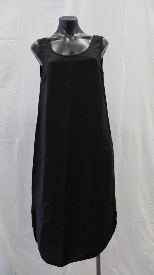 moochi Midi Dress 8