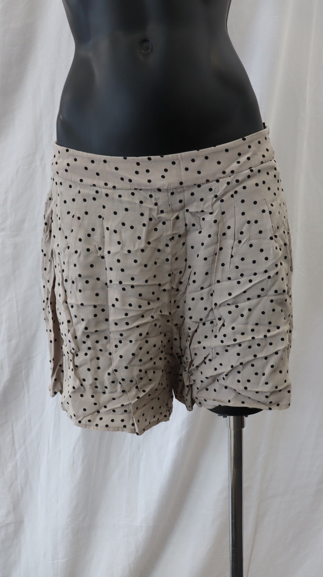 moochi Shorts 10