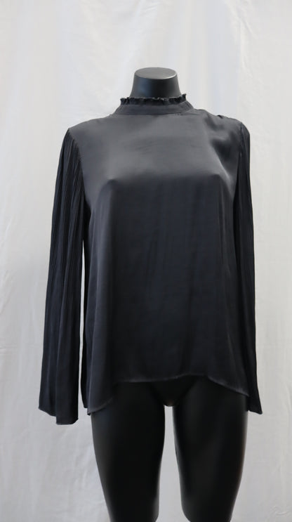 STORM Blouse 8