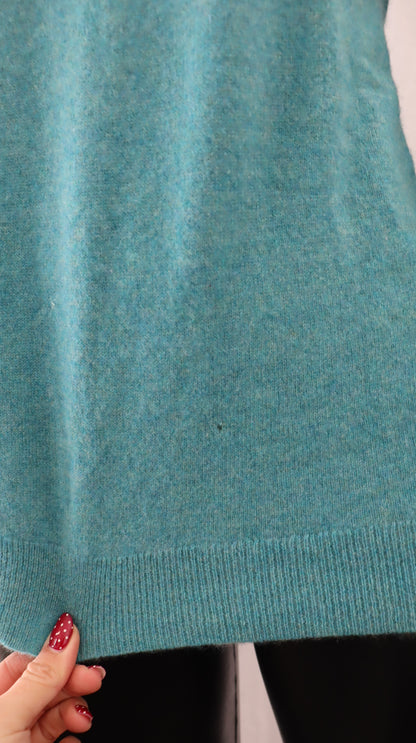 By Bloomingdales Knit M