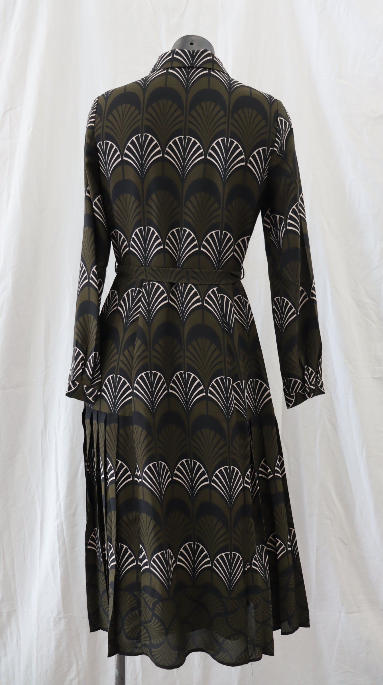 JACQUIE-E Midi Dress 6