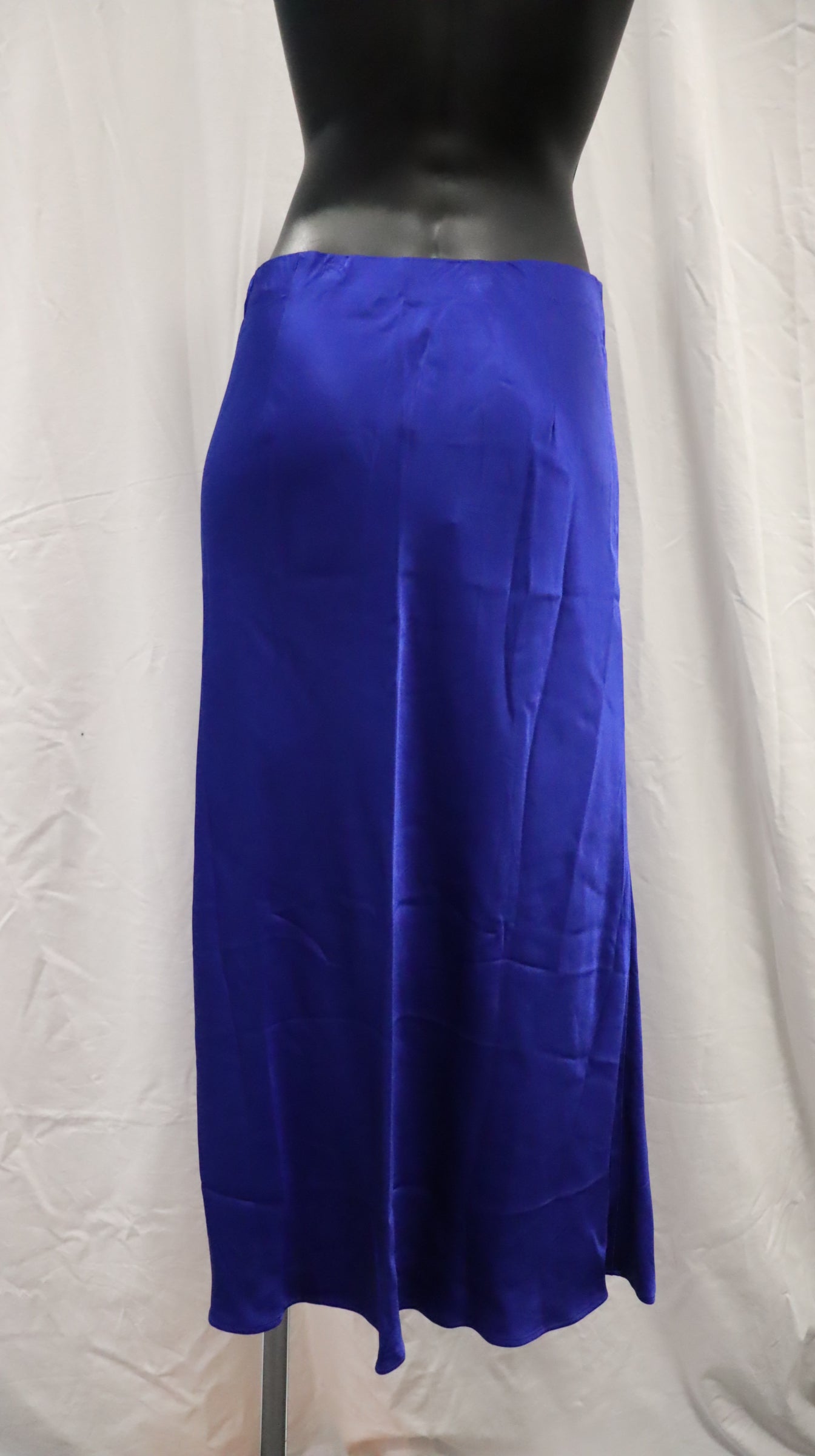 M A X Midi Skirt 10