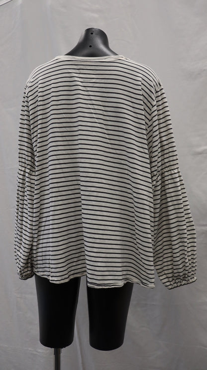 moochi Long Sleeve L