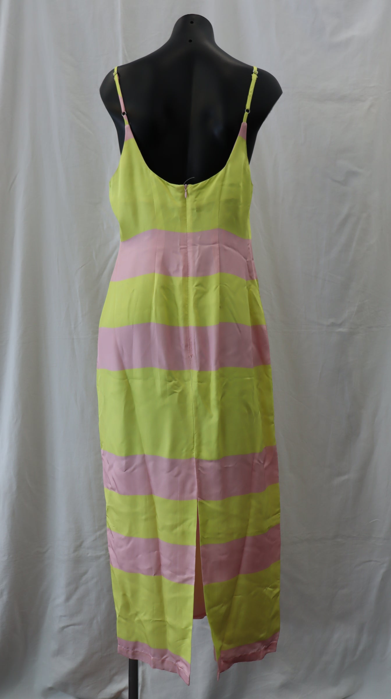 esmaee Midi Dress M