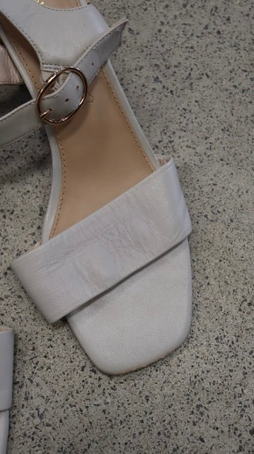 Isabella Anselmi Heels 42